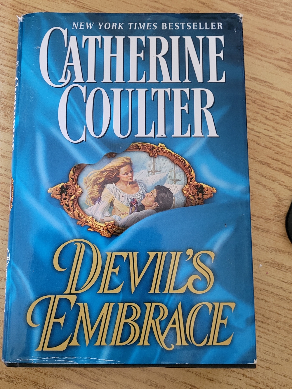 Catherine Coulter "Devil's Embrace" Hardcover Novel
